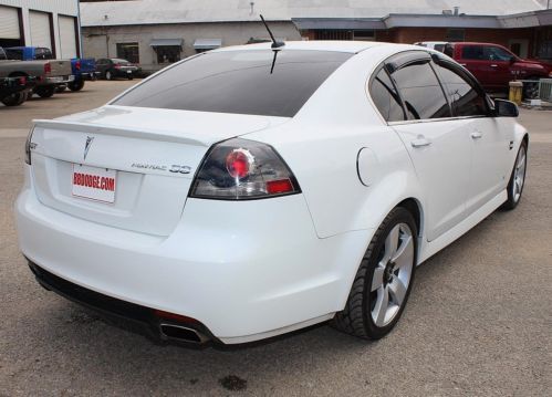 6.0L V8 Automatic Leather Heated Seats Blaukpunkt Sound MP3 OnStar Rear Spoiler, image 4