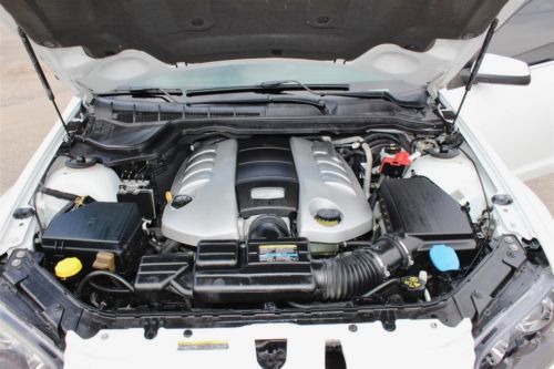 6.0L V8 Automatic Leather Heated Seats Blaukpunkt Sound MP3 OnStar Rear Spoiler, image 9