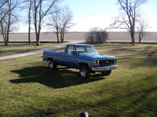 1979 chevrolet k10 scottsdale pickup 4x4.  21k original miles! nice truck!