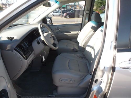 ONE OWNER CLEAN CARFAX POWER DOORS LEATHER CD Traction Control ABS A/C, image 21