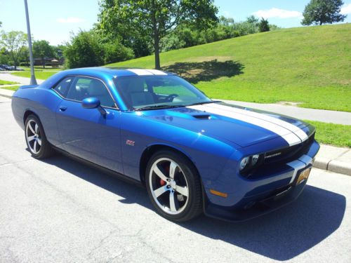 2011 dodge challenger srt8 392 hemi inaugural edition *520 miles*