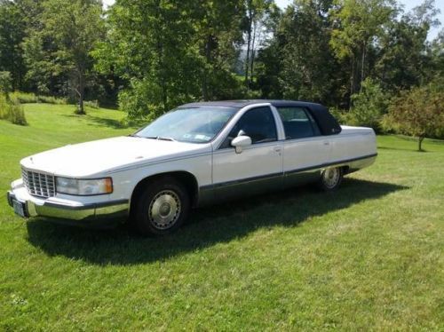 1994 cadillac fleetwood brougham sedan 4-door 5.7l