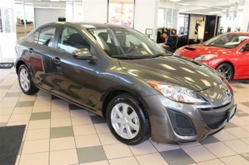 I touring manual 2.0l cd front wheel drive power steering 4-wheel disc brakes