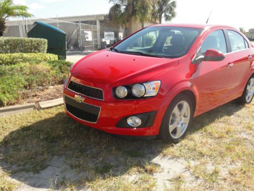 2013 chevrolet sonic ltz sedan 4-door 1.8l