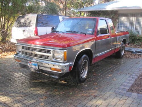 Chevrolet Truck S10 4.3L Extended Cab with duraliner, image 3