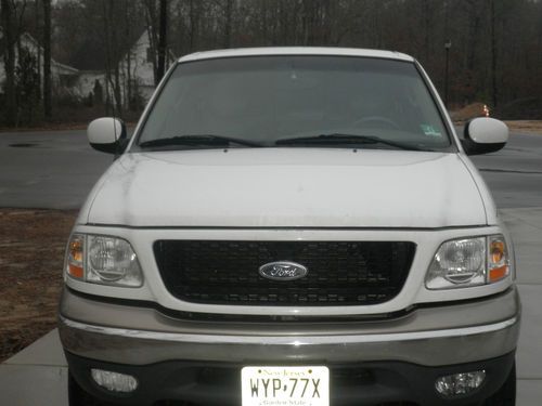 2003 ford f-150 lariat standard cab pickup 2-door 5.4l