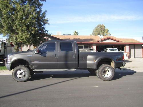 2005 ford f 350 diesel 4x4 crew cab  only 55,000 miles