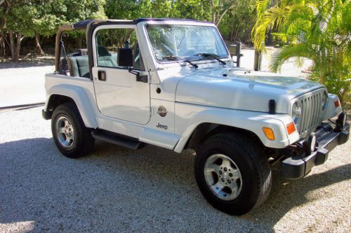 2002 jeep wrangler sahara / low mileage / well maintained / priced to sell!