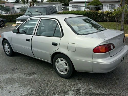 1999 Toyota Corolla VE Sedan 4-Door 1.8L, image 2