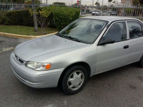 1999 Toyota Corolla VE Sedan 4-Door 1.8L, image 3