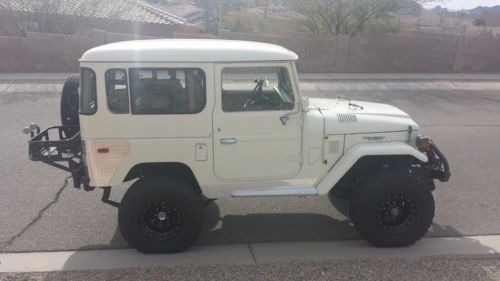 Toyota land cruiser fj40