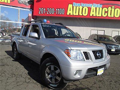 11 pro-4x off road crew cab 4dr 4x4 leather sunroof carfax certified 1-owner