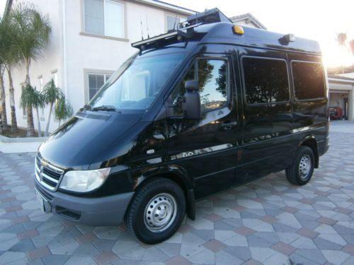 2004 dodge sprinter 2500 surveillance telescoping van