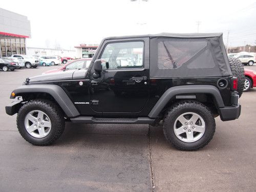 2010 jeep wrangler sport utility 2-door 3.8l clean carfax, l@@k!!  heavy duty