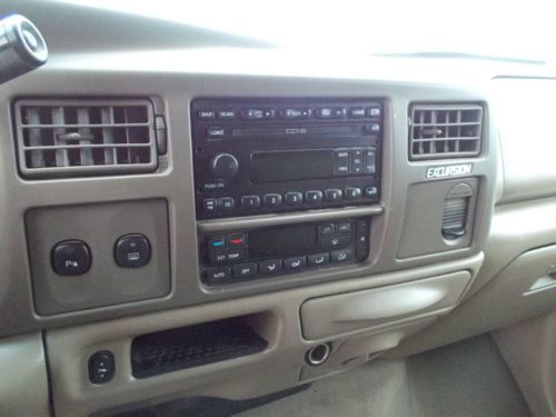 2004 Ford Excursion, NO RESERVE, image 5