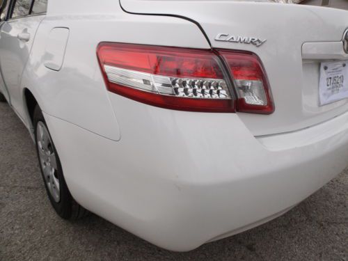 LE Camry 4DR Sedan 2 Owner NO RESERVE, image 11