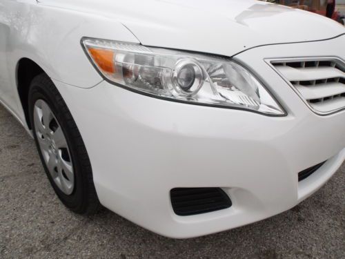 LE Camry 4DR Sedan 2 Owner NO RESERVE, image 13