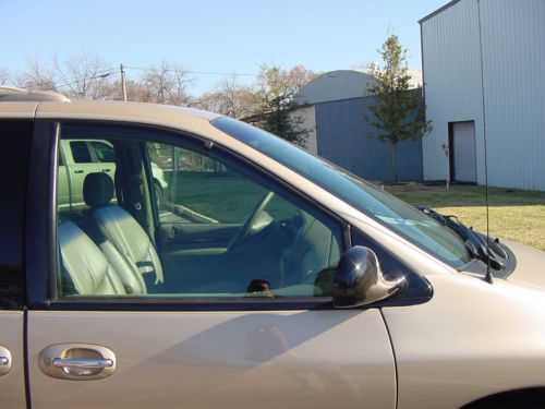 CHRYSLER TOWN & COUNTRY LIMITED HANDICAPPED WHEELCHAIR LIFT VAN LEATHER 99 PICS, US $10,250.00, image 7