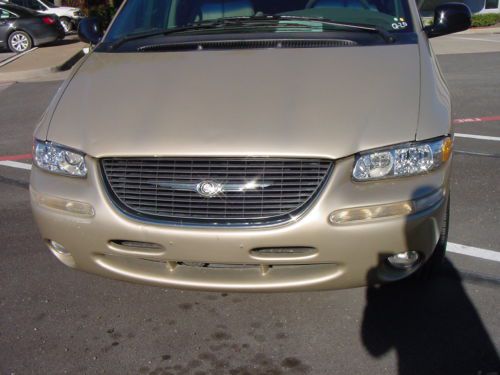 CHRYSLER TOWN & COUNTRY LIMITED HANDICAPPED WHEELCHAIR LIFT VAN LEATHER 99 PICS, US $10,250.00, image 16