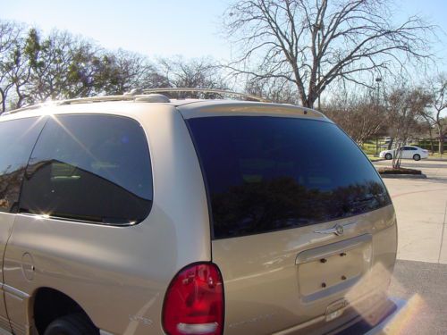 CHRYSLER TOWN & COUNTRY LIMITED HANDICAPPED WHEELCHAIR LIFT VAN LEATHER 99 PICS, US $10,250.00, image 31