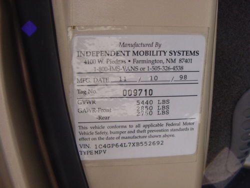 CHRYSLER TOWN & COUNTRY LIMITED HANDICAPPED WHEELCHAIR LIFT VAN LEATHER 99 PICS, US $10,250.00, image 44