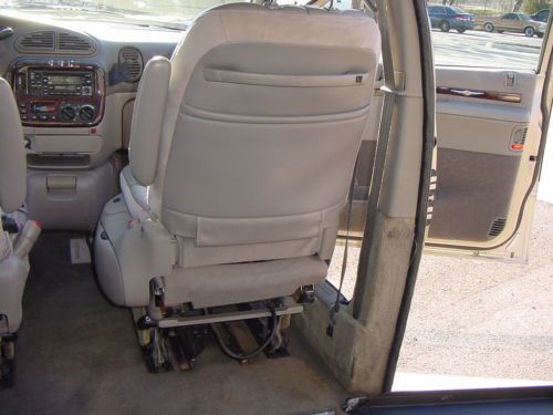 CHRYSLER TOWN & COUNTRY LIMITED HANDICAPPED WHEELCHAIR LIFT VAN LEATHER 99 PICS, US $10,250.00, image 71