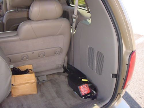 CHRYSLER TOWN & COUNTRY LIMITED HANDICAPPED WHEELCHAIR LIFT VAN LEATHER 99 PICS, US $10,250.00, image 79
