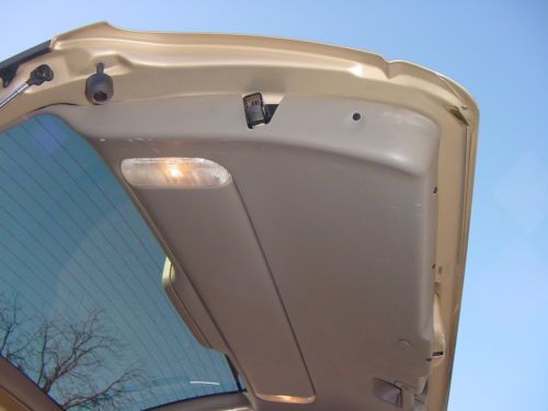 CHRYSLER TOWN & COUNTRY LIMITED HANDICAPPED WHEELCHAIR LIFT VAN LEATHER 99 PICS, US $10,250.00, image 82