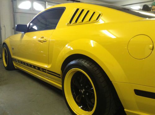 2005 Ford Mustang GT Coupe 2-Door 4.6L, image 11
