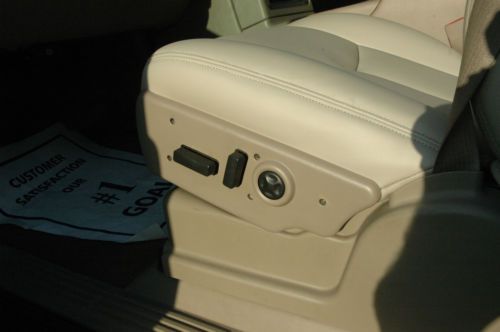 2003 GMC Yukon XL 1500 SLT Sport Utility 4-Door 5.3L, image 13