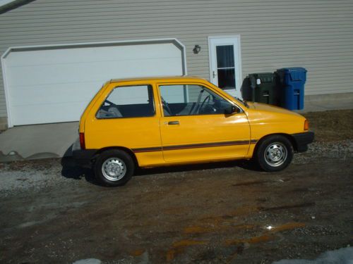 1991 Ford Festiva GL Hatchback 2-Door 1.3L, image 6