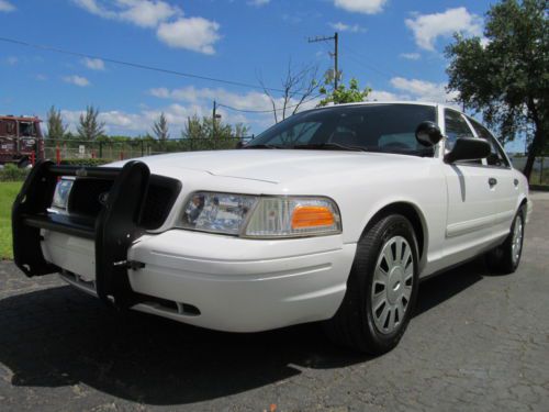 P-71 police interceptor pkg - crown vic undercover car