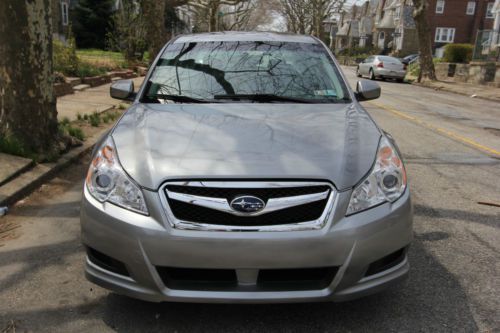 2010 subaru legacy 2.5i premium sedan . only 23k miles - 29 photos