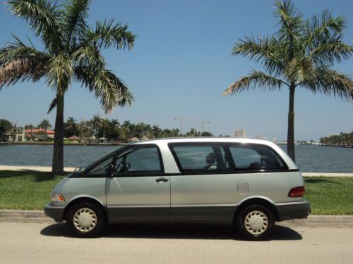 1991 toyota previa dlx one owner non smoker low miles no accidents no reserve!