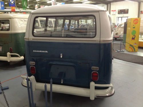 1967 Volkswagen Bus/Vanagon 13 Window, image 7