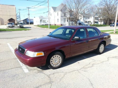 2005 ford crown victoria police interceptor sedan 4-door 4.6l