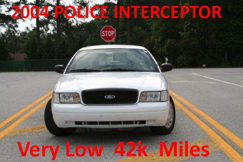 Low 42k miles. very clean 2004 ford police interceptor p71