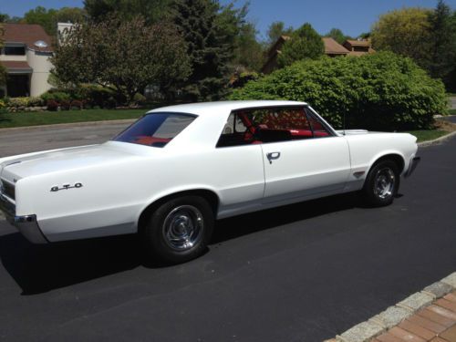 1964 pontiac gto hardtop