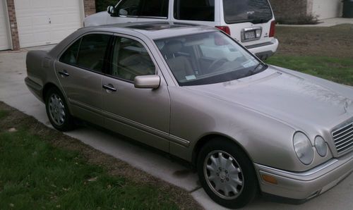 1999 mercedes benz e320 sedan, new tires, new battery, new brakes, looks good