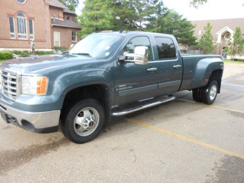 09 gmc 3500 4x4 sle crew dual power bucket seats ,diesel