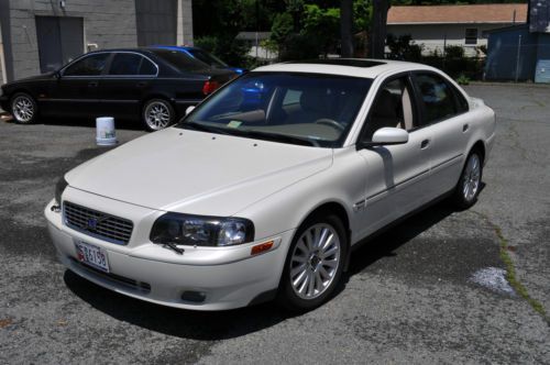 2004 volvo s80 t6 sedan 4-door 2.9l