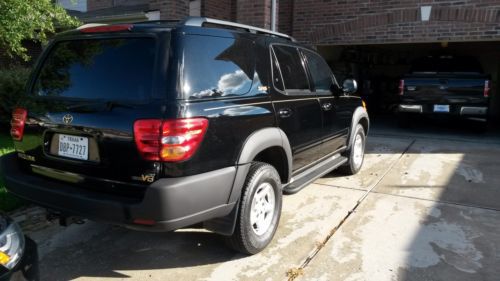 Immaculate 2003 Toyota Sequoia Brand New Engine, DVD, Loaded, image 4