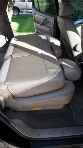 Immaculate 2003 Toyota Sequoia Brand New Engine, DVD, Loaded, image 9