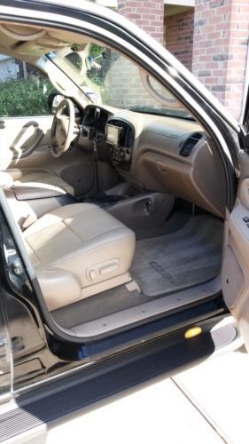 Immaculate 2003 Toyota Sequoia Brand New Engine, DVD, Loaded, image 12
