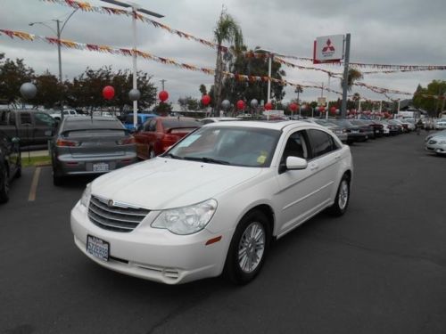 2.4l cd mp3 white used 07 keyless grey clean title auto new tires power cloth