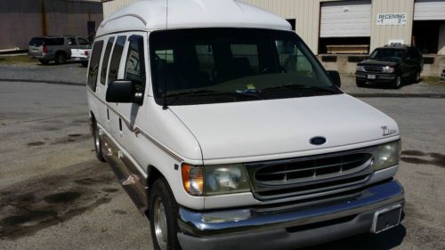 2002 ford e150 la west handicap van