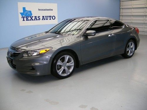 We finance!!!  2011 honda accord ex-l coupe auto nav roof heated seats xm 19k mi