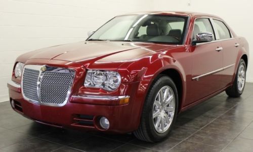 Chrysler 300c 5.7 hemi navigation heated leather power roof key less go 1 owner