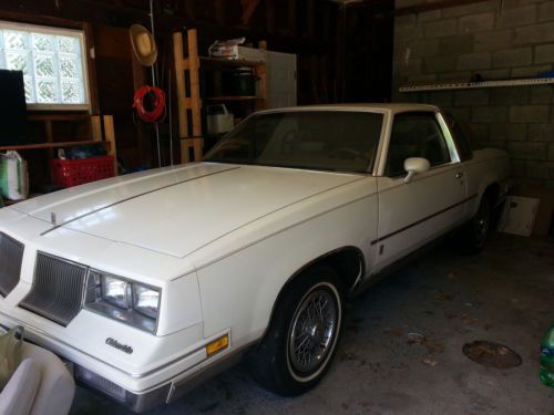 1986 oldsmobile cutlass supreme brougham coupe 2-door 5.0l