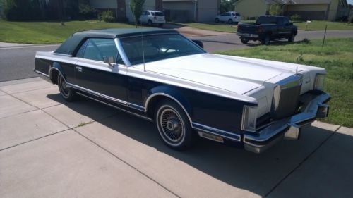 1979 Lincoln Continental Bill Blass Hardtop 2-Door 6.6L, image 6
